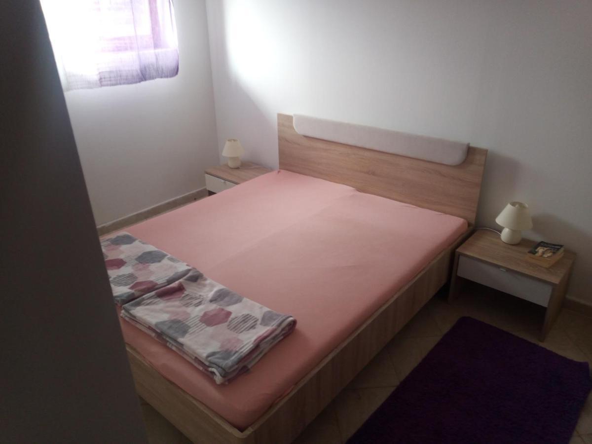 Apartmani Rab - Adrijana & Aleksandra Banjol Exteriör bild