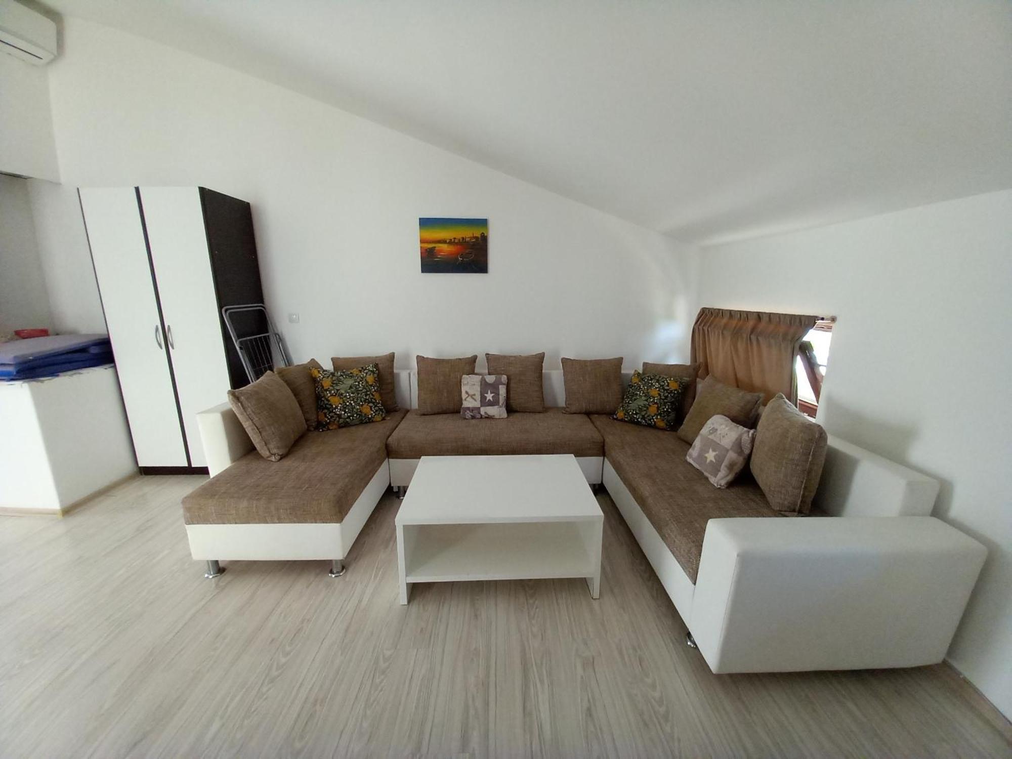 Apartmani Rab - Adrijana & Aleksandra Banjol Rum bild