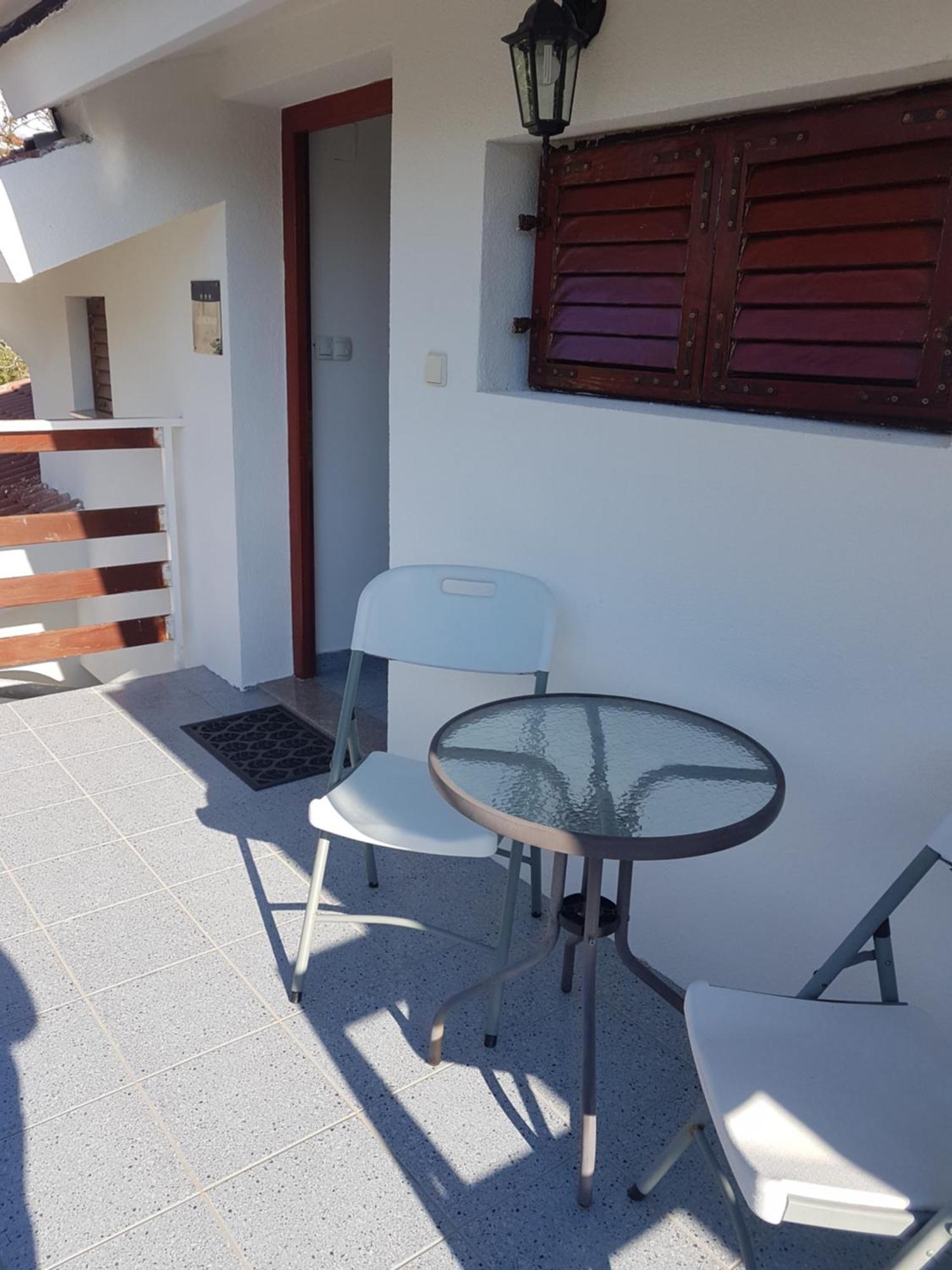 Apartmani Rab - Adrijana & Aleksandra Banjol Rum bild